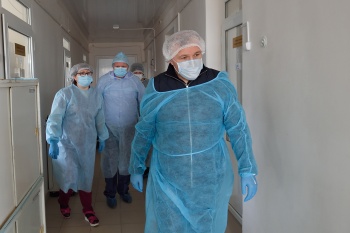 ����� ������ ������� � �����������, ��� �������� ������� �� COVID-19