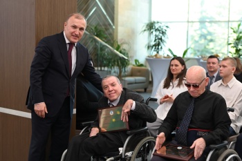 ����� �������� ������ ������� ������ ���������� ������ ��� ��� � ���