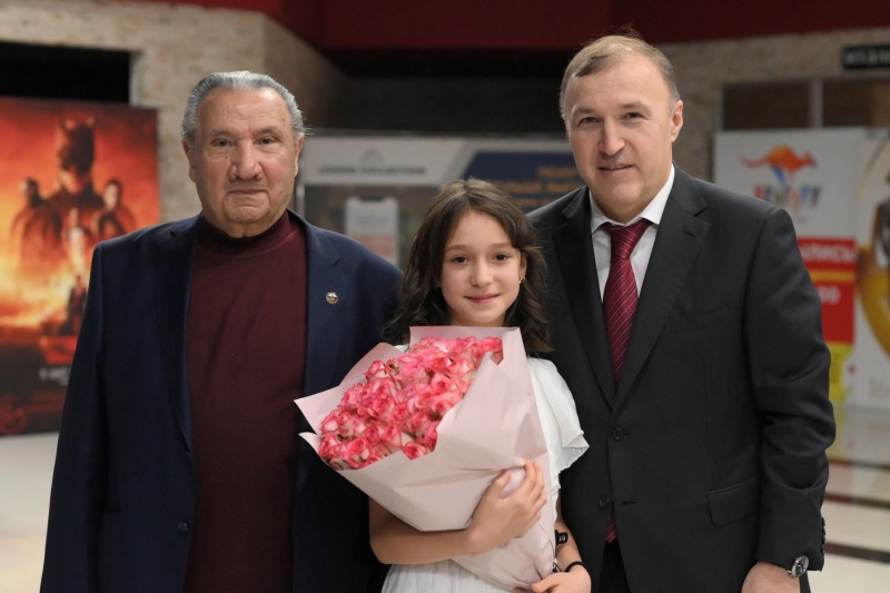 Мурат Кумпилов посетил кинопоказ фильма «Графиня Аиссе»