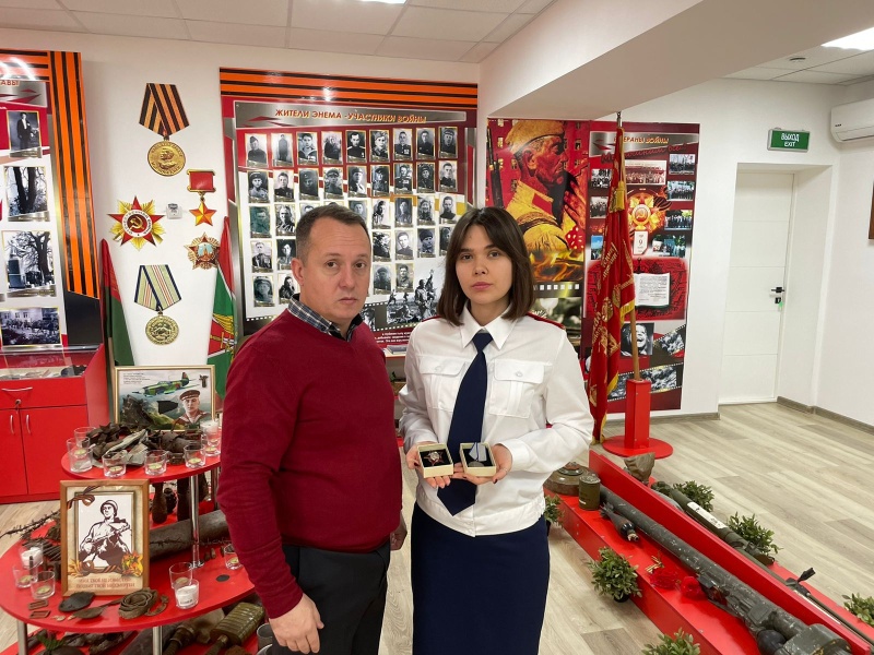 В Адыгее в краеведческий музей переданы награды героев Великой Отечественной войны