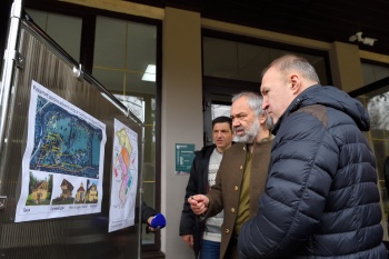 � ������ �������� ������� �������� ������������ � ���������