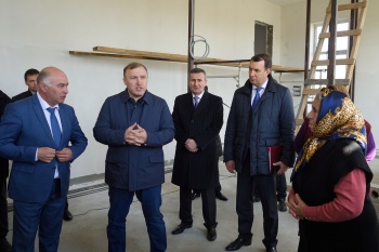 ����� ������ ������� � ������� �������� ��� �����������